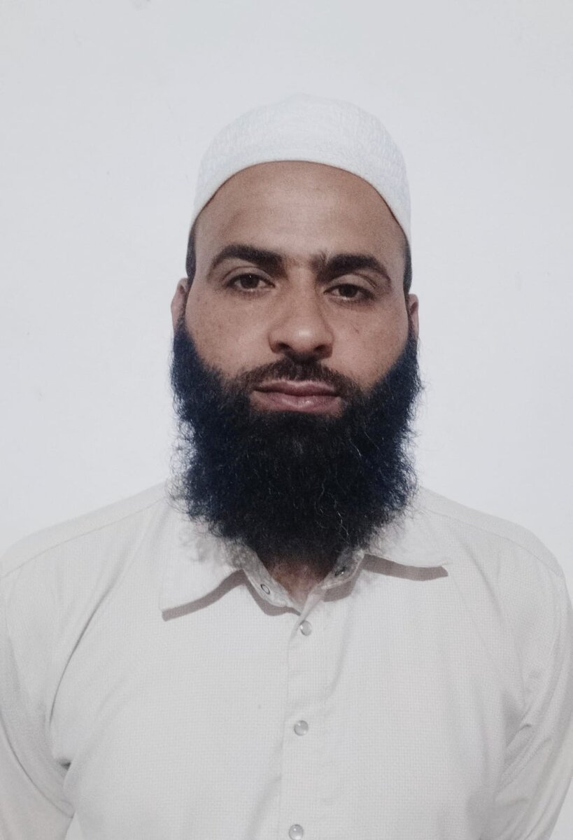 Portrait of Mr. Tahir Bashir Shah, Chairman of Ali Public School Lolab